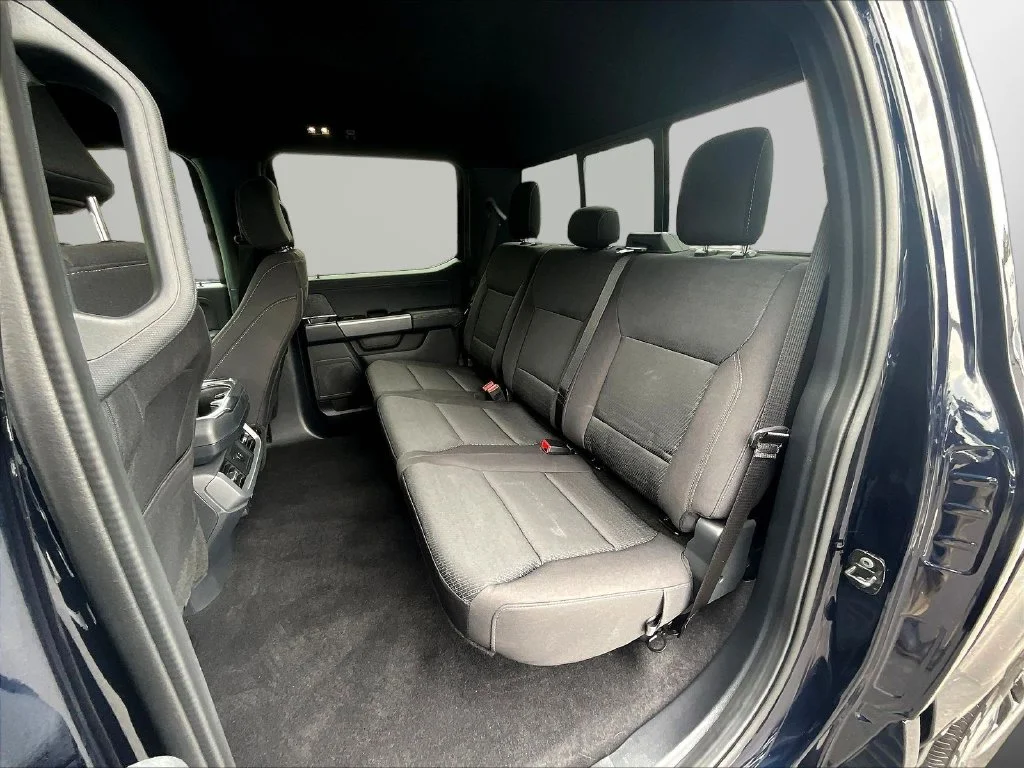 Used 2026 Blue Ford XLT image 25