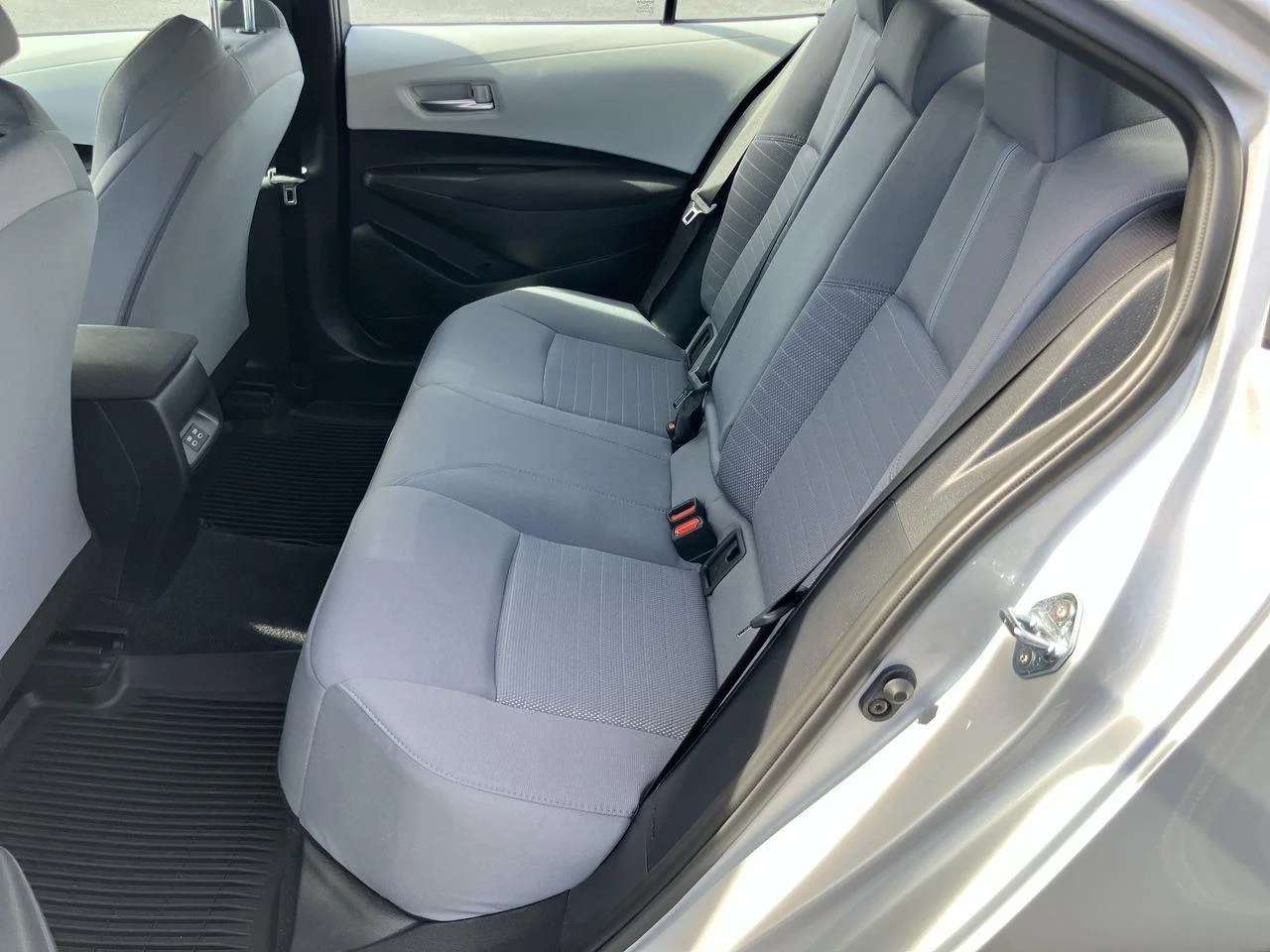 Certified Used 2026 Silver (Classic Silver Metallic) Toyota SE image 22