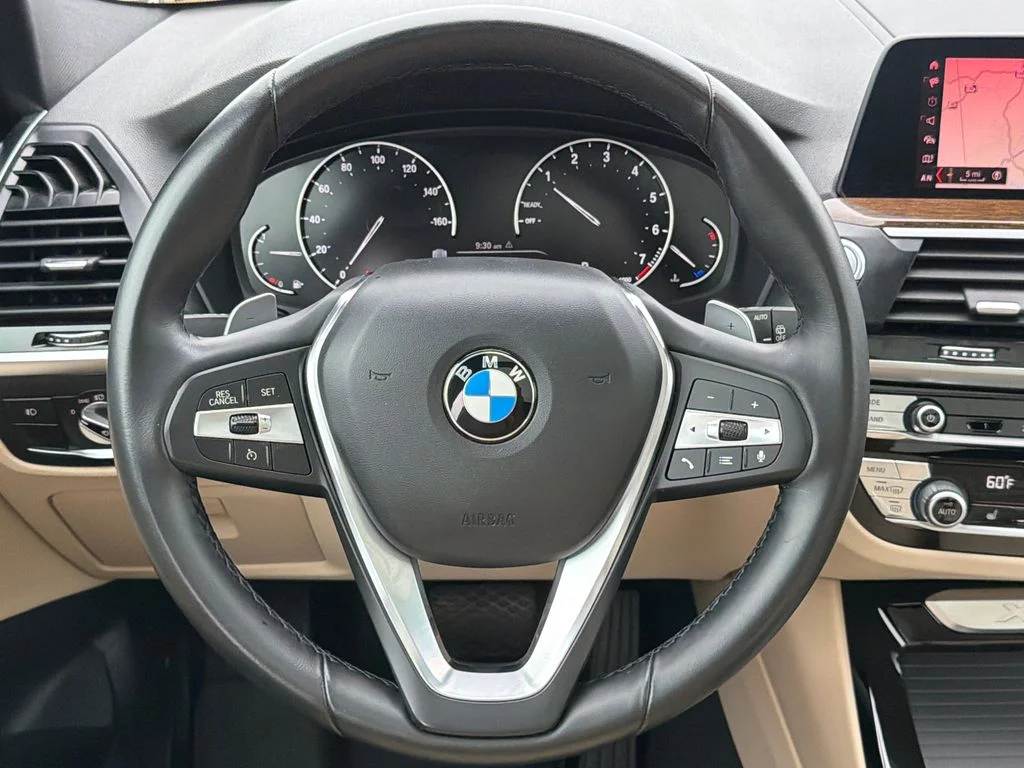 Used 2021 White BMW sDrive30i image 24