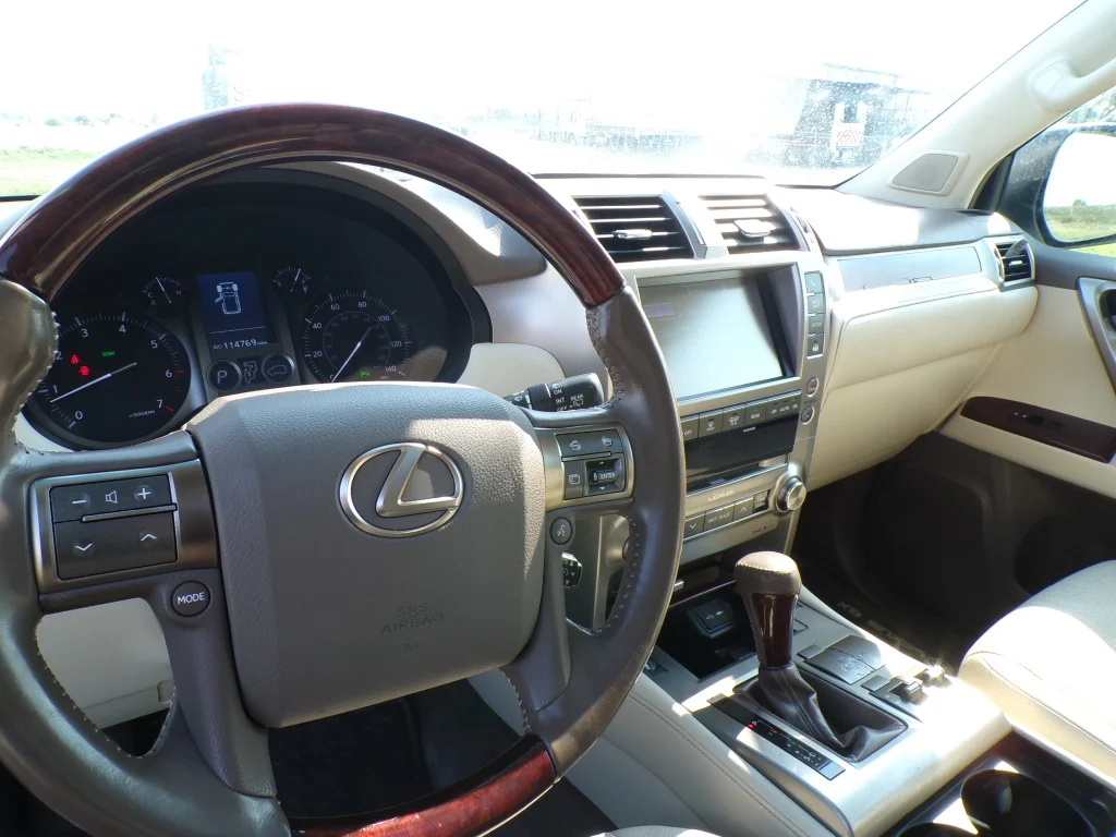 2016 Lexus GX Base - Photo 34