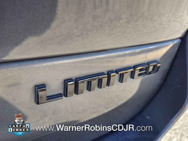 Used 2023 Gray Jeep Limited image 14