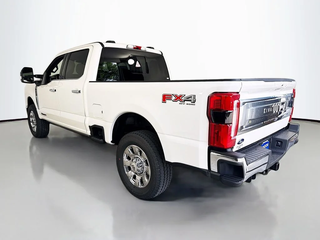 New 2026 Star White Metallic Tri-Coat Ford F-250® King Ranch® image 5