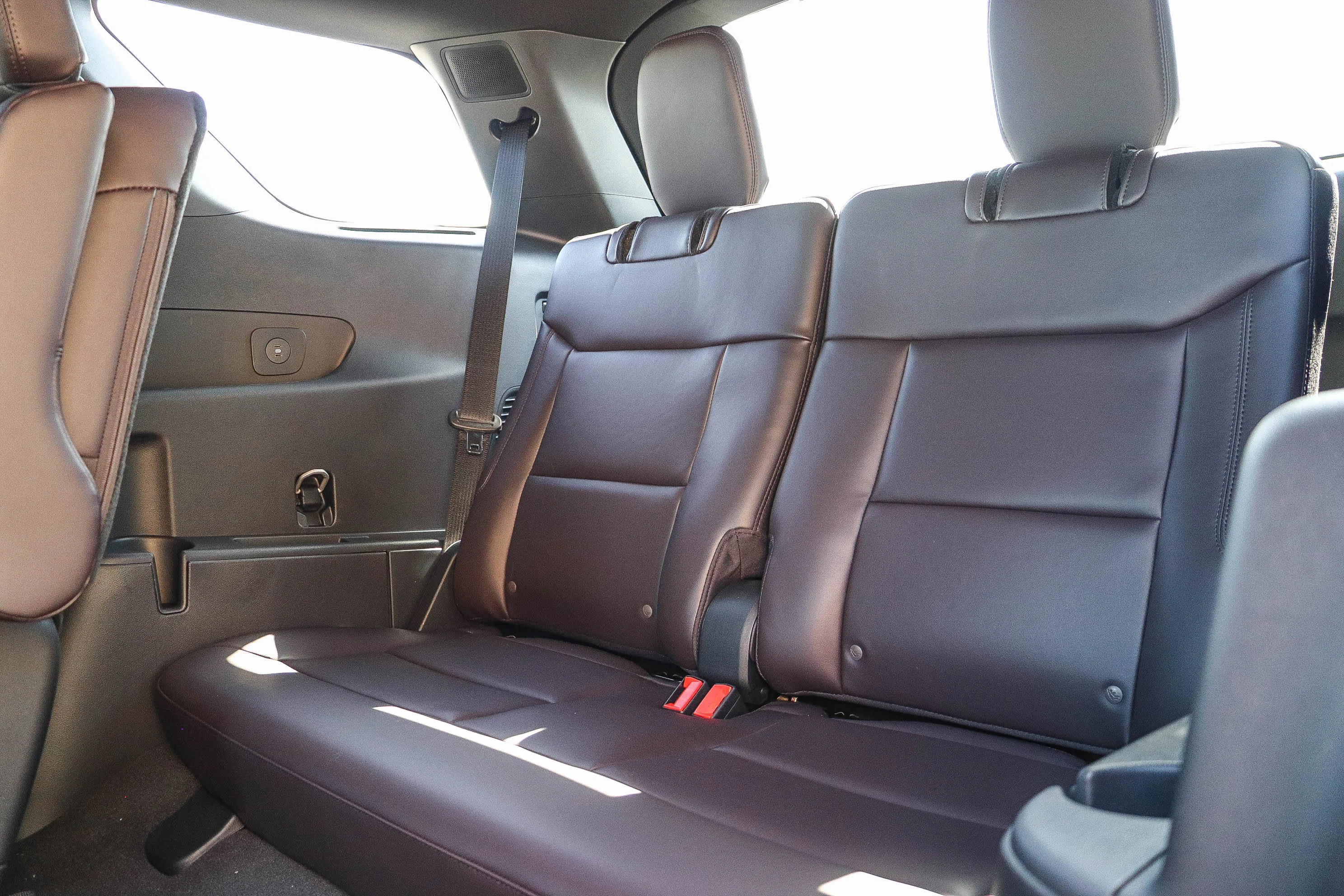 New 2026 Carbonized Gray Metallic Ford Platinum™ image 22