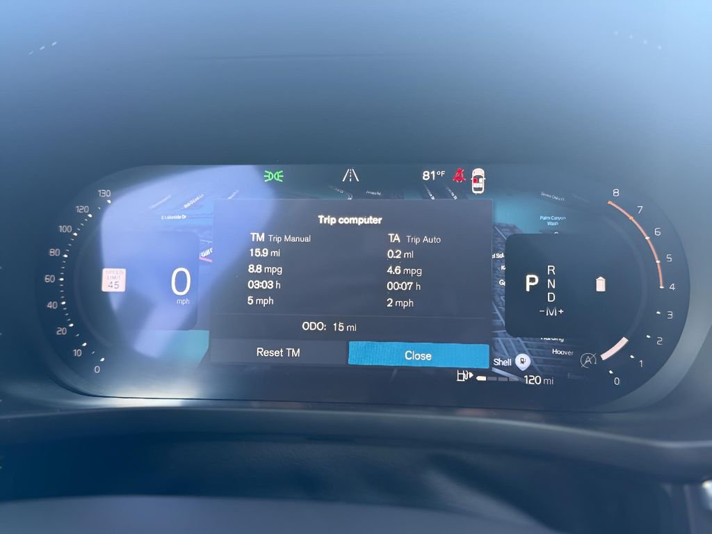 2026 Volvo XC60 Plus - Photo 14