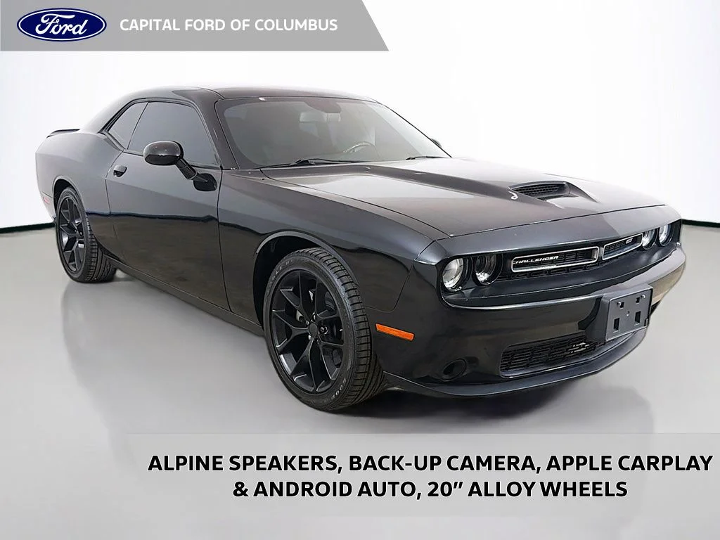 2023 Dodge Challenger GT Auto's photo
