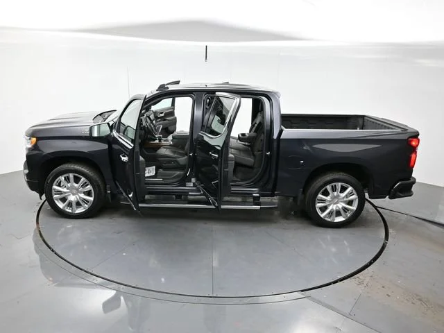 Used 2022 Dark Ash Metallic Chevrolet High Country image 41