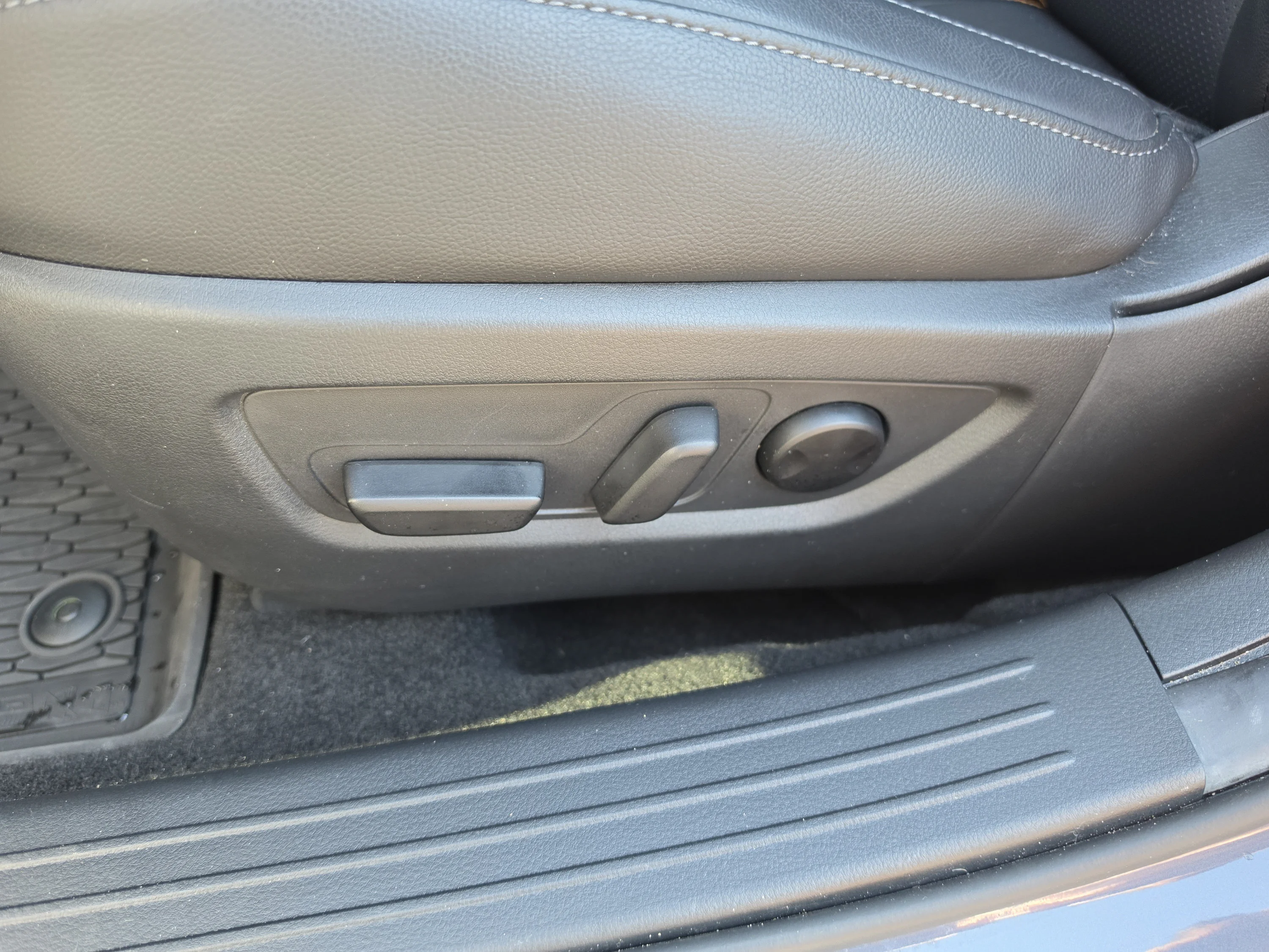 Used 2024 Polymetal Gray Metallic Mazda 2.5 S Premium Plus Package image 25