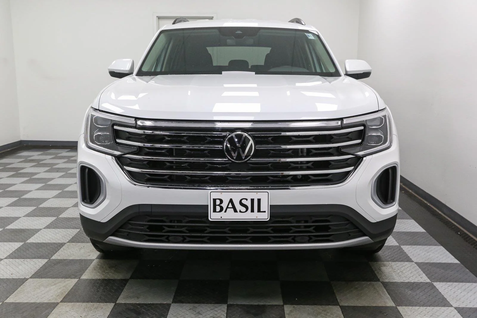 New 2026 Opal White Pearl Volkswagen 2.0T SE image 3
