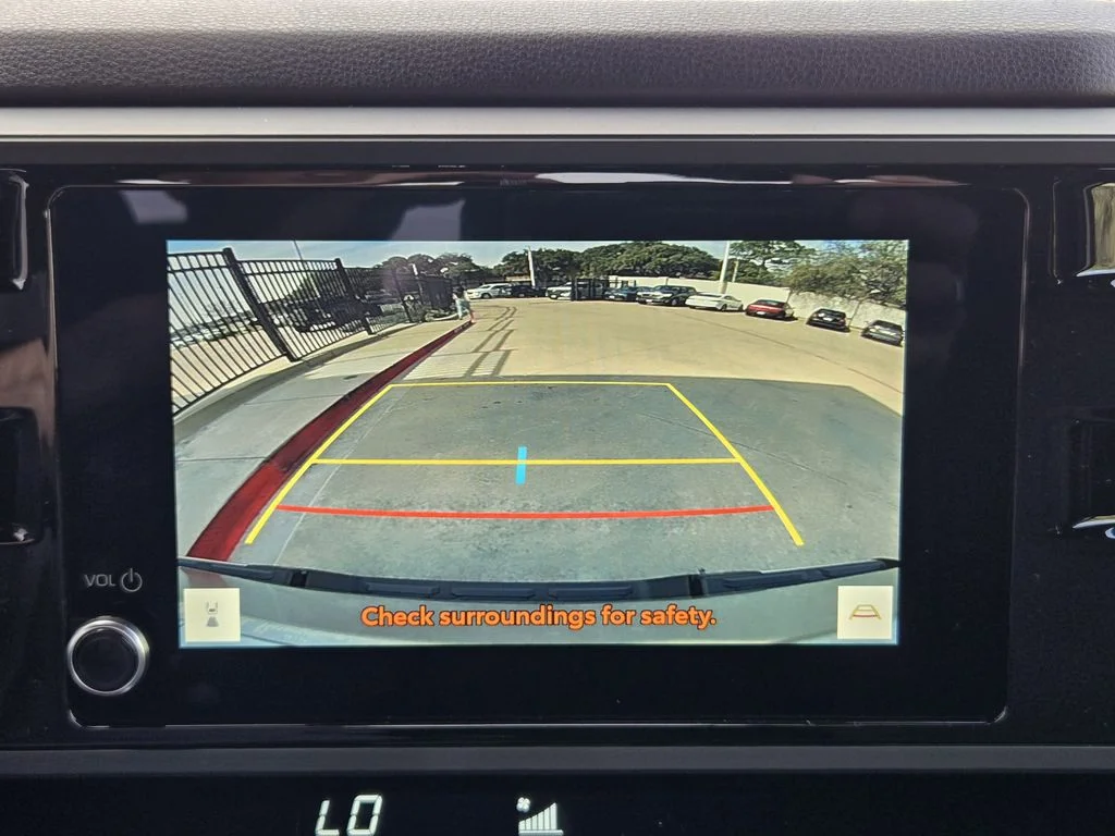 2026 Toyota Tundra SR5 - Photo 12