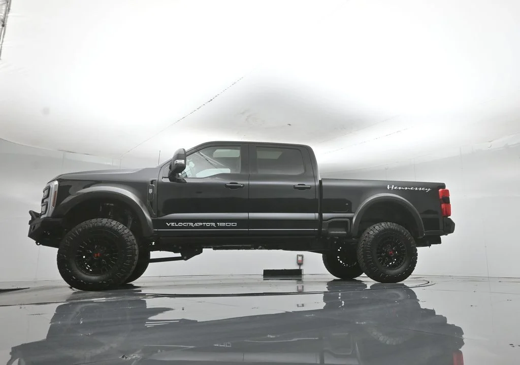 New 2026 Agate Black Metallic Ford Lariat image 57