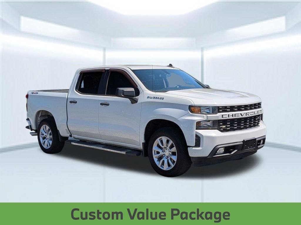 Used 2020 White Chevrolet Custom image 10