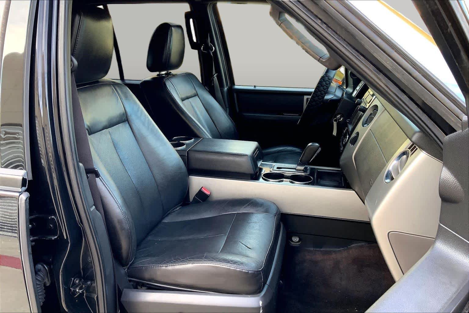 Used 2013 Tuxedo Black Metallic Ford Limited image 8