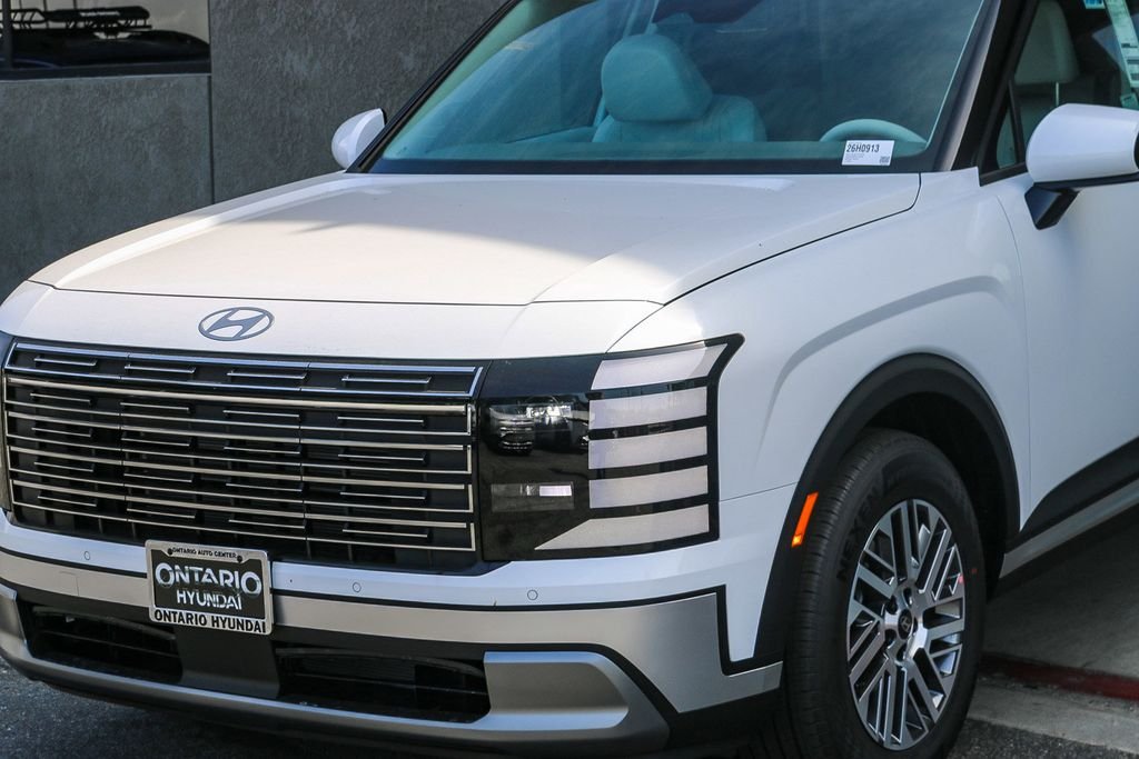 New 2026 White Hyundai SEL image 5