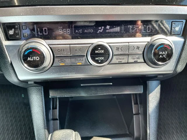Used 2017 White Subaru 2.5i image 19