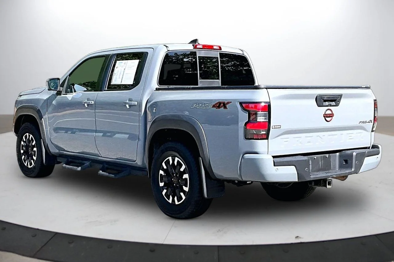 Used 2022 Gray Nissan PRO-4X image 6