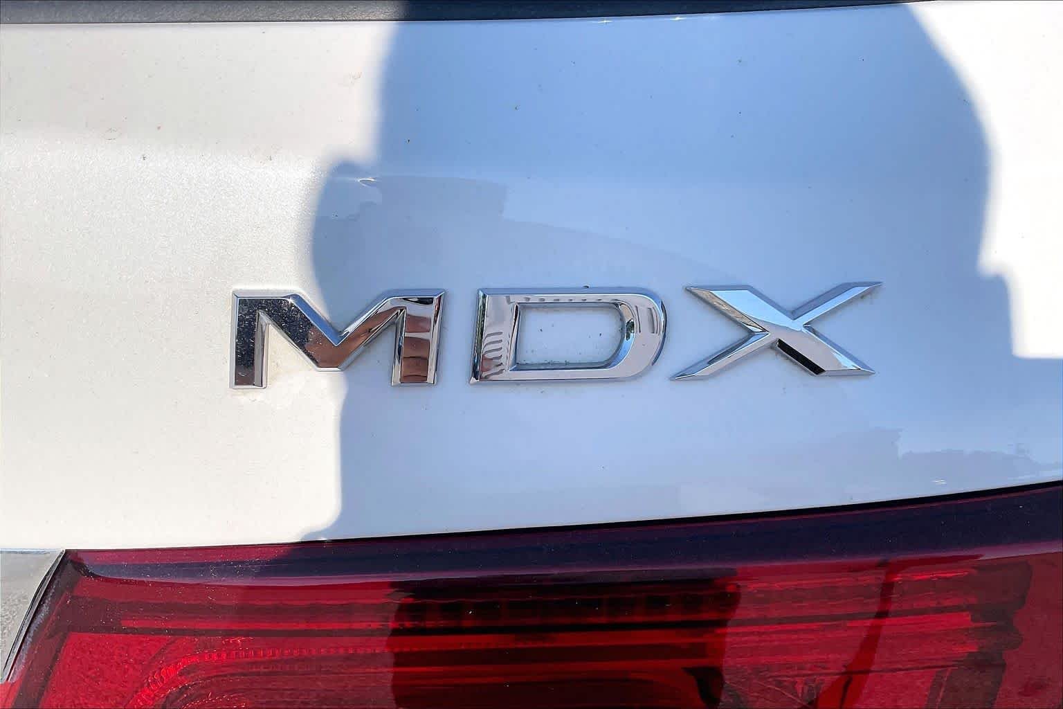 Used 2020 Platinum White Pearl Acura  image 10