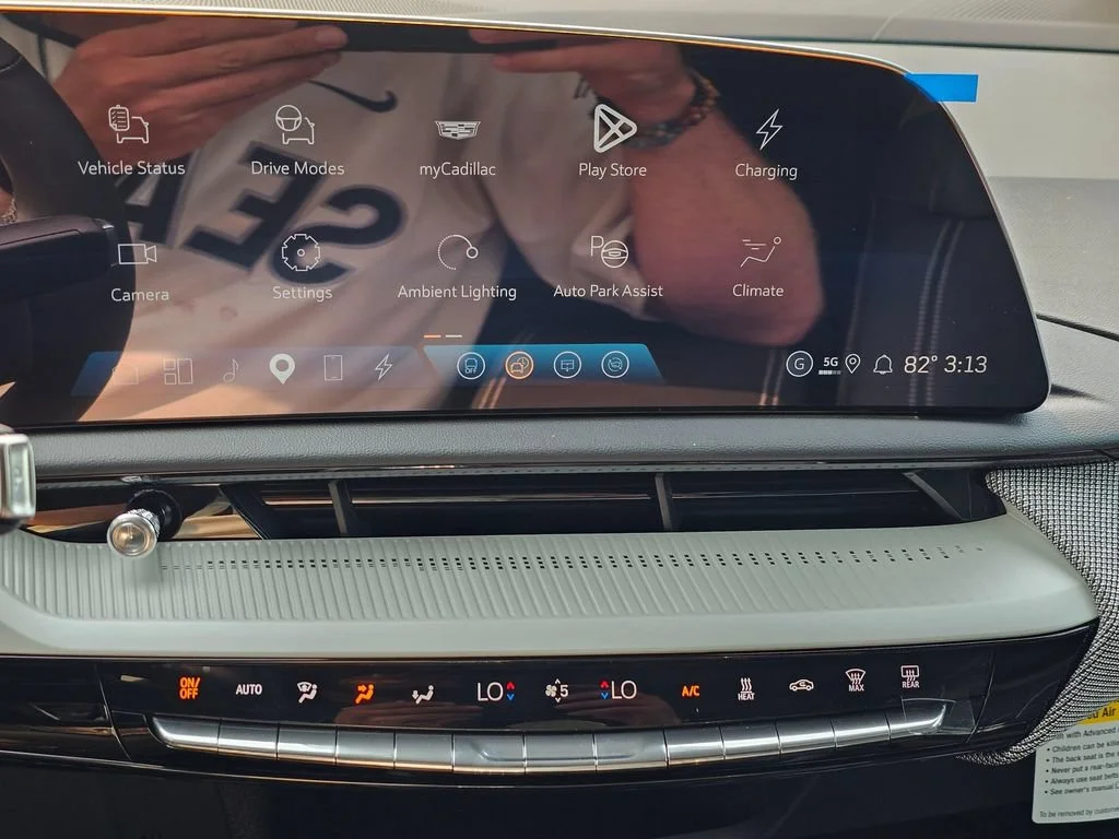 New 2026 Black Raven Cadillac Premium Luxury image 28