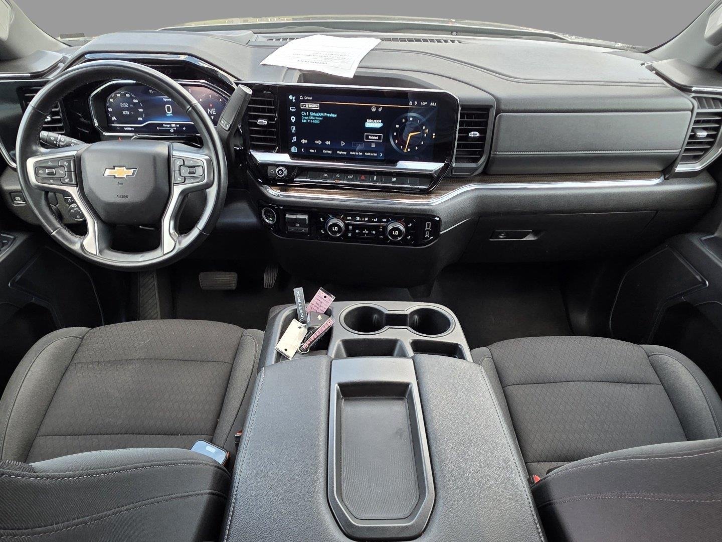 Used 2025 Sterling Gray Metallic Chevrolet LT image 9