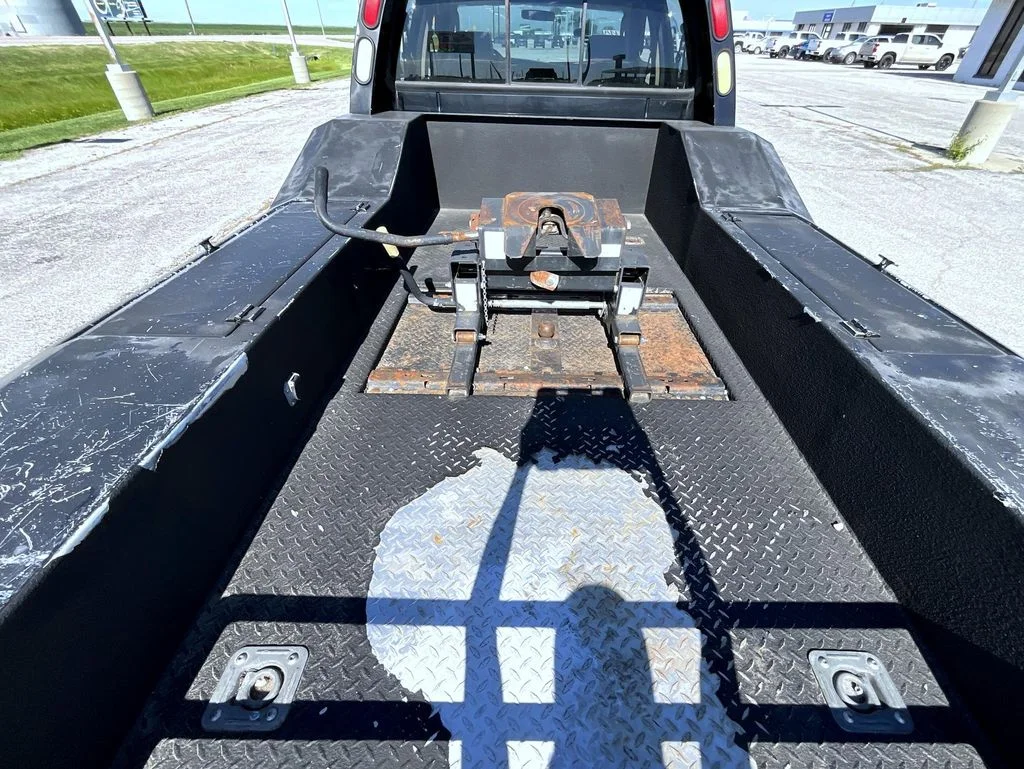 Used 2006 Black Ford XLT image 21