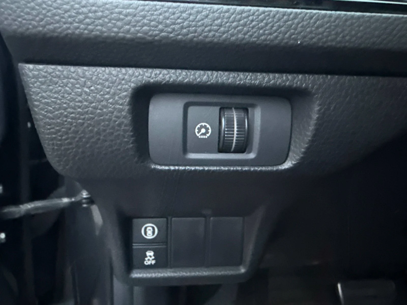 Used 2022  Honda Sport image 16