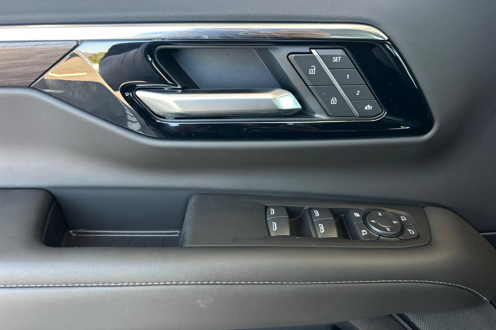 2026 Chevrolet Tahoe LT - Photo 11