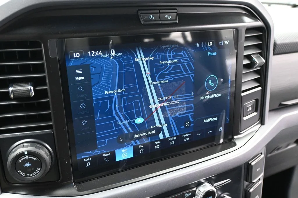 New 2026 Carbonized Gray Metallic Ford XLT image 14