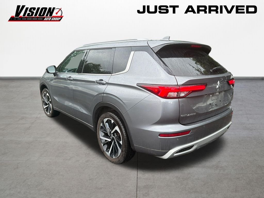 Used 2024 Black Mitsubishi  image 7