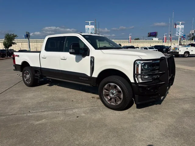 Used 2024 Star White Ford King Ranch image 1