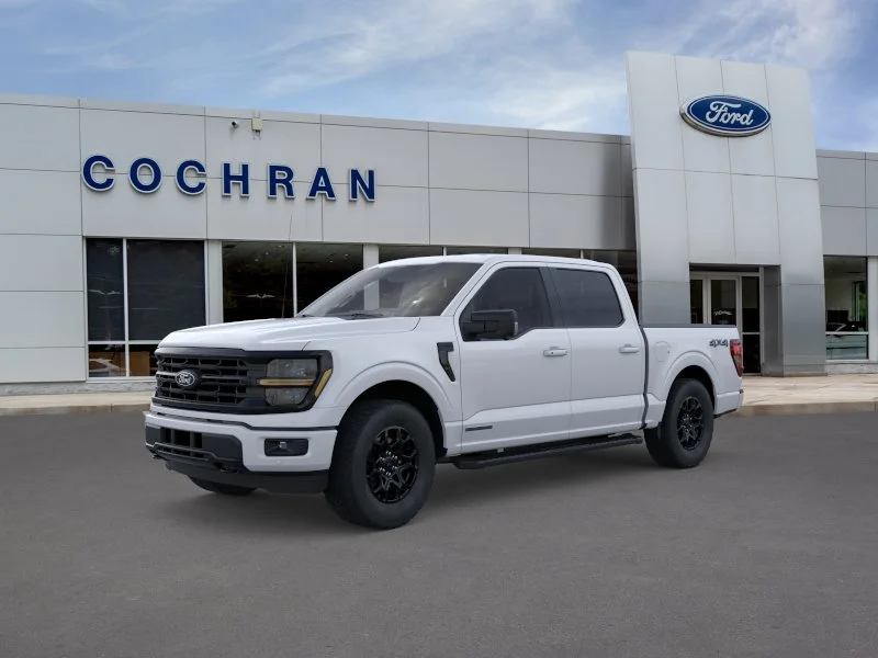 New 2025 Oxford White Ford XLT image 2