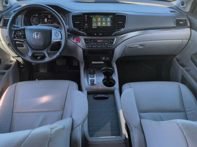 Used 2022 Lunar Silver Metallic Honda Special Edition image 15