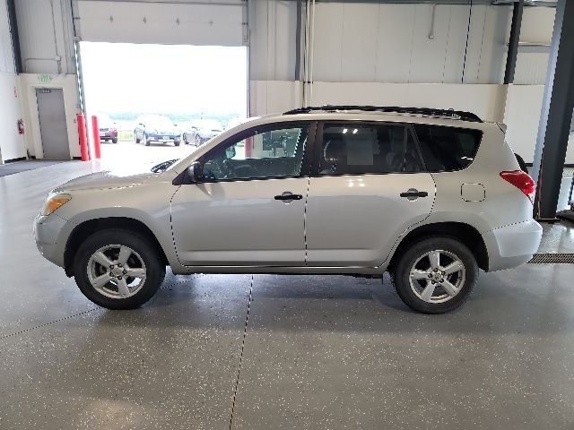 Used 2008  Toyota Limited image 4