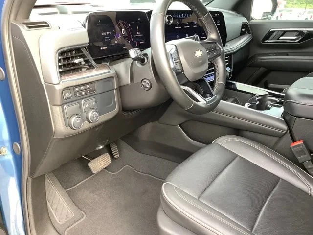 2025 Chevrolet Tahoe Premier - Photo 12