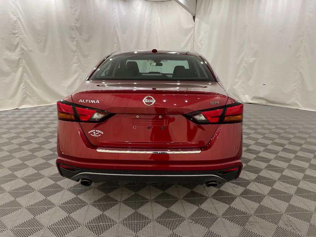Used 2020 Scarlet Ember Tintcoat Nissan 2.5 SR image 6