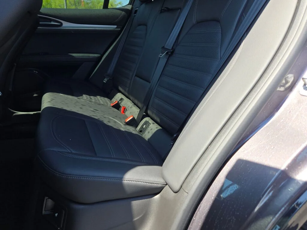 2024 Alfa Romeo Stelvio Veloce - Photo 19