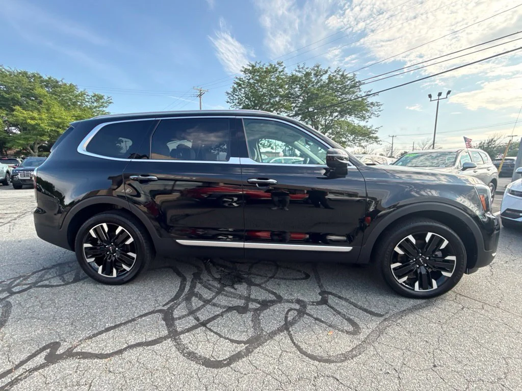 Used 2024 Black Kia SX image 4