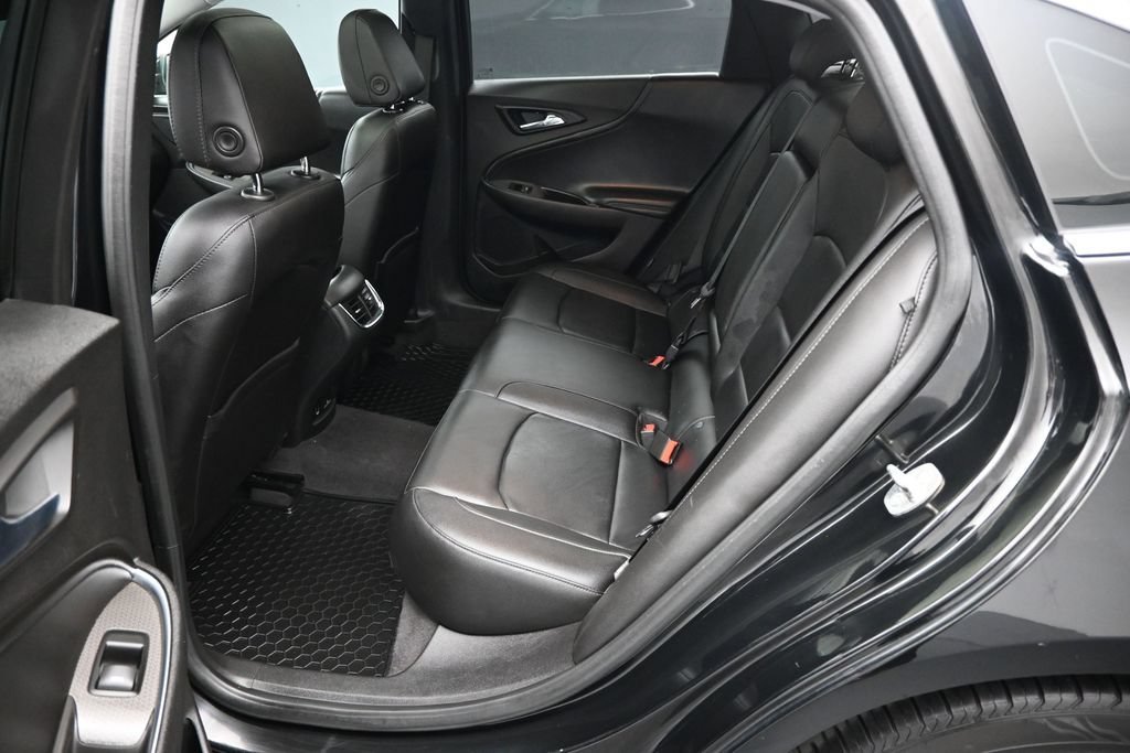 Used 2017 Black Chevrolet LT image 21