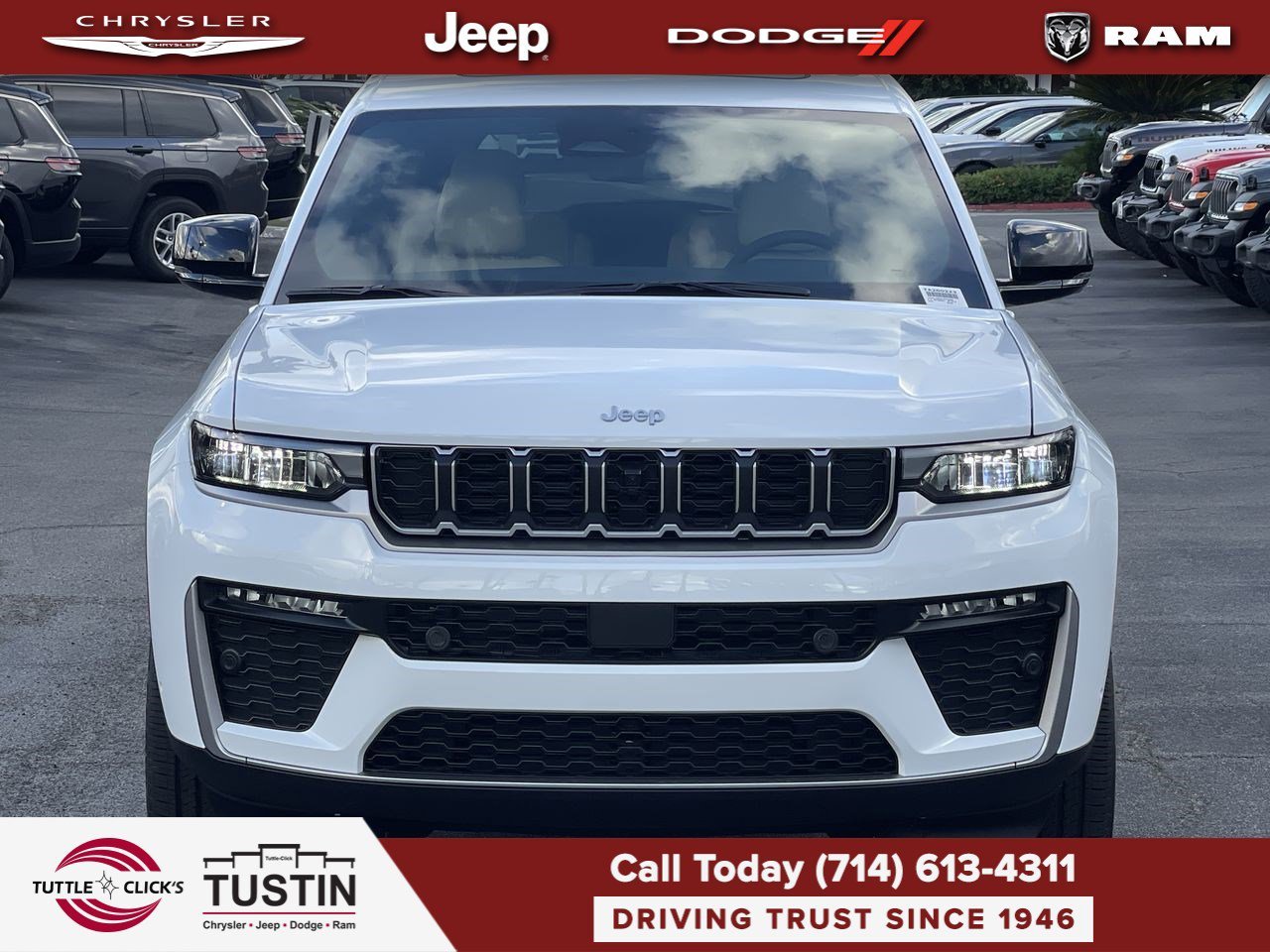New 2026 Bright White Clear-Coat Exterior Paint Jeep Limited image 2
