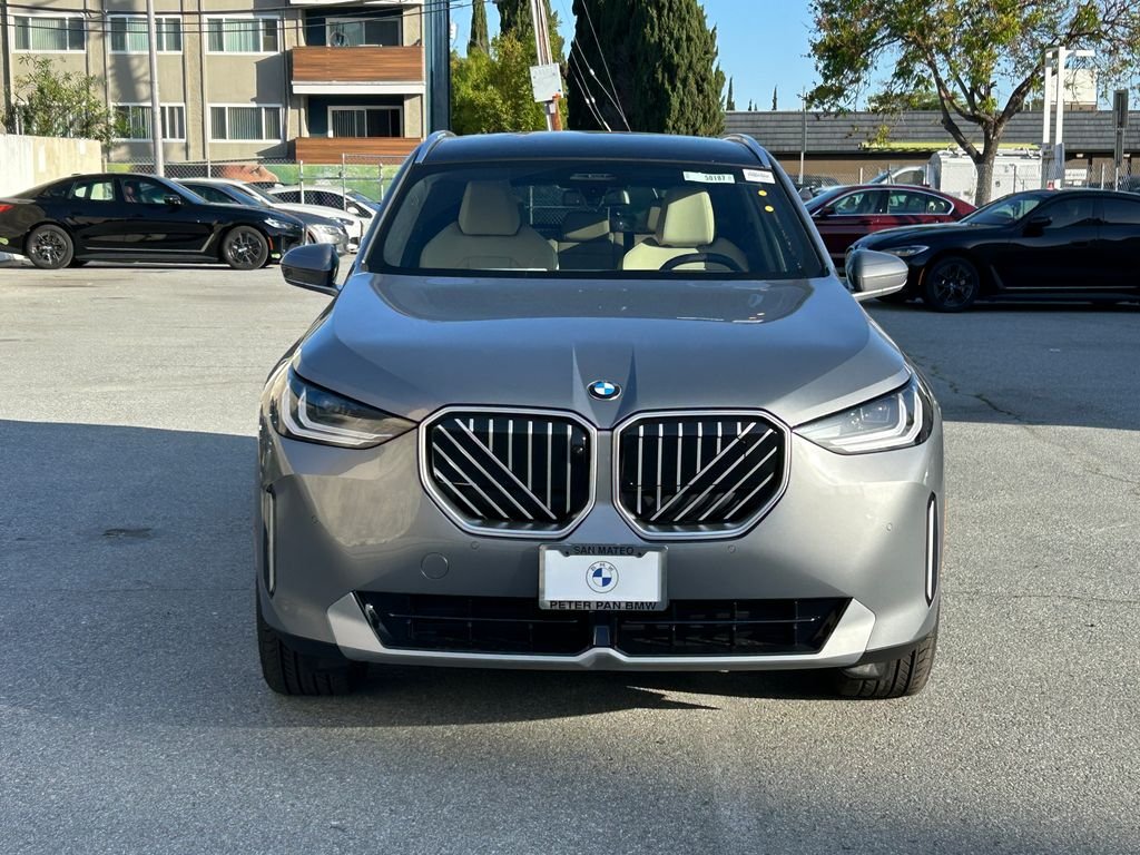 New 2026 Skyscraper Grey Metallic BMW 30 xDrive image 8