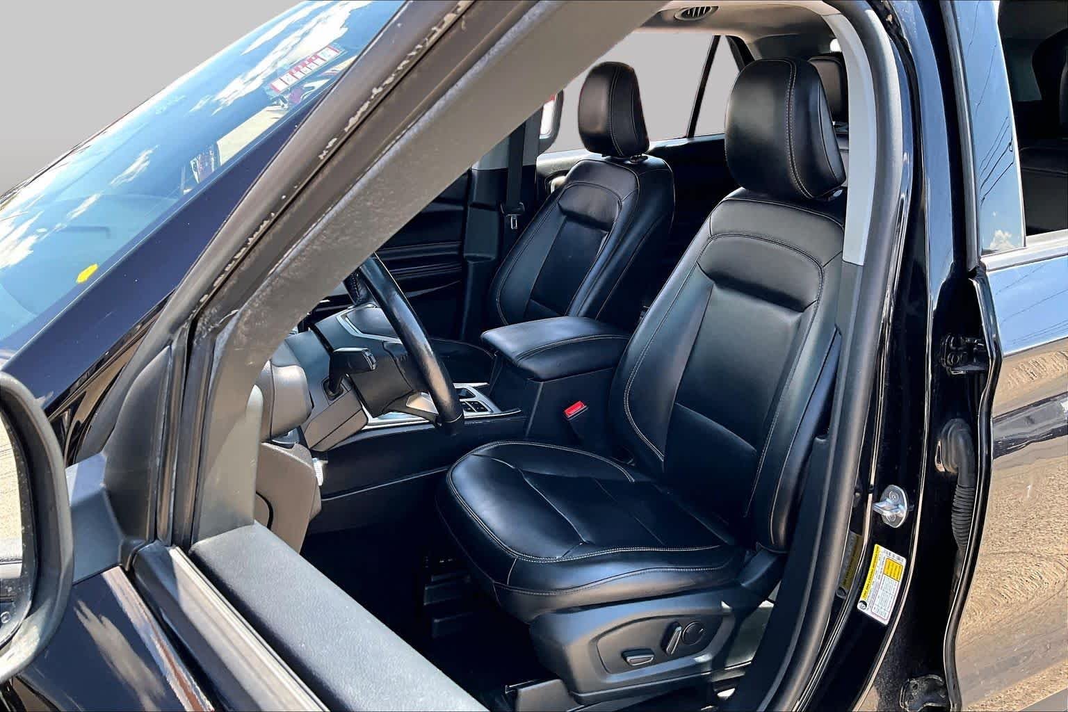 Used 2021 Agate Black Ford XLT image 8