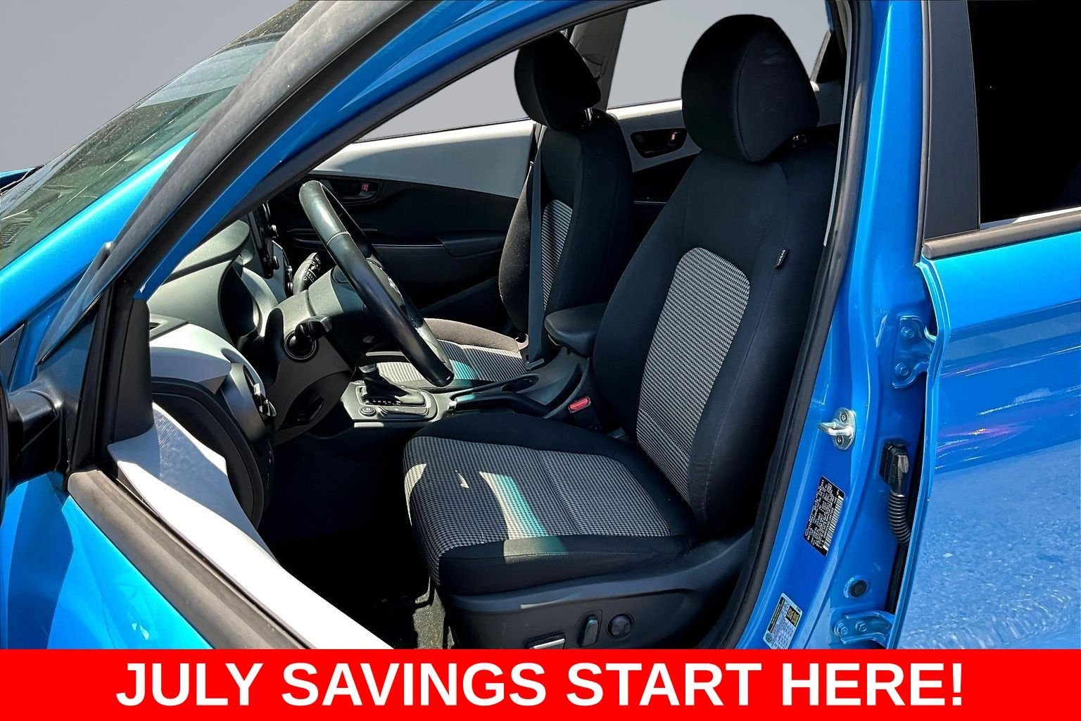 Used 2020 Blue Hyundai SEL Plus image 22