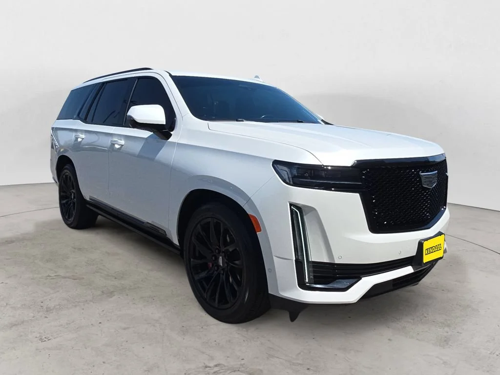 Used 2023 CRYSTAL WHITE TRICOAT Cadillac 4WD Sport Platinum image 5