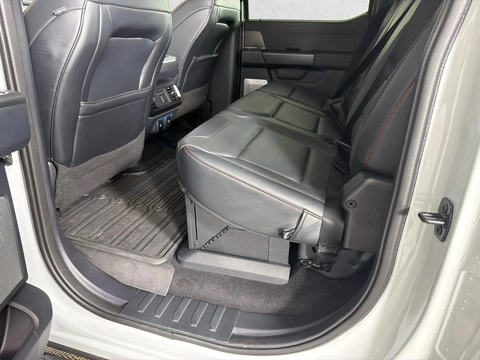Used 2024 Gray Ford Raptor image 22