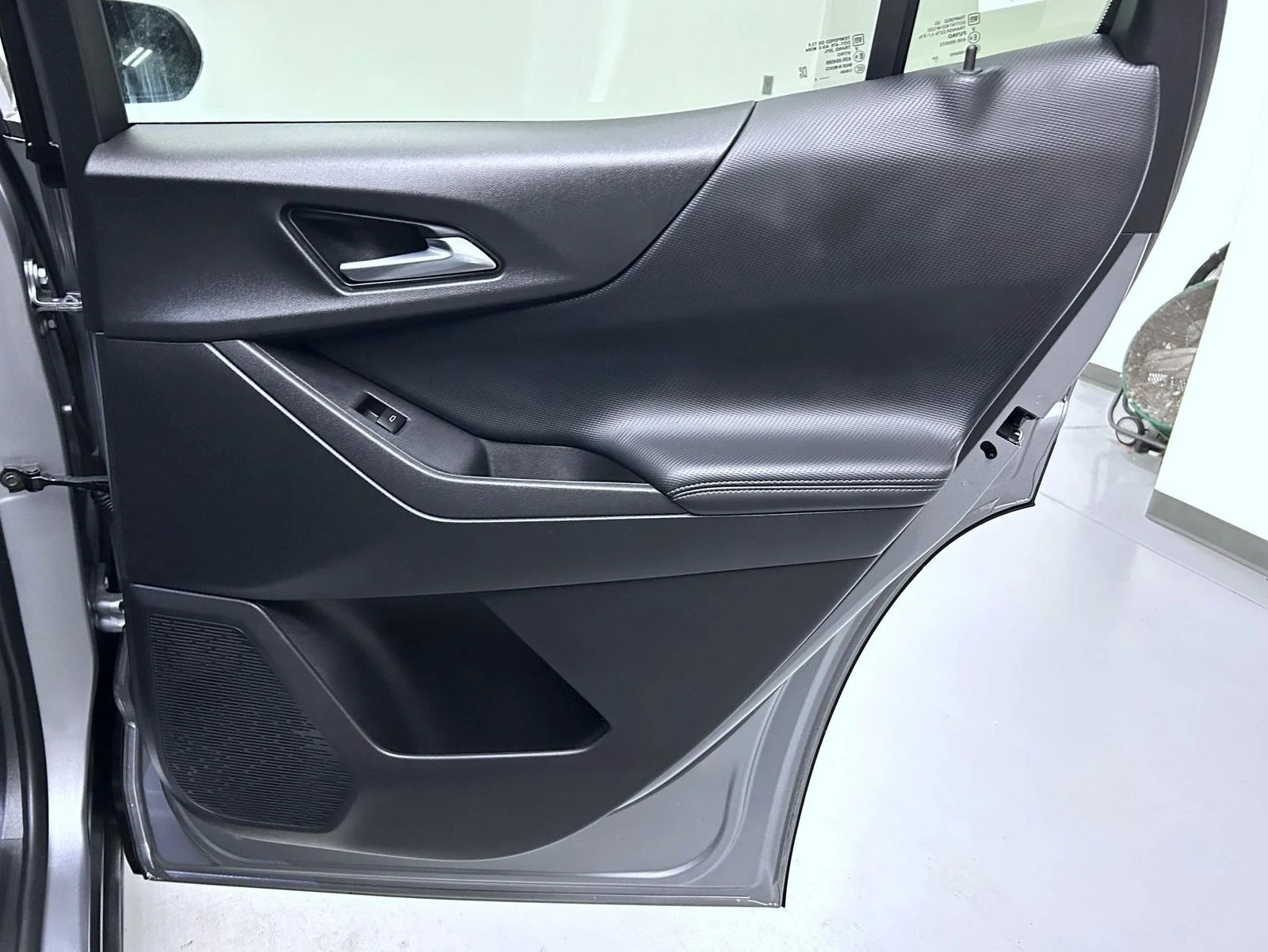 Used 2025 Gray Chevrolet LT image 17