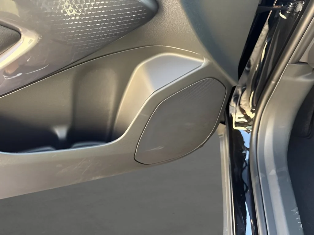 New 2026 Mosaic Black Metallic Chevrolet ACTIV image 11