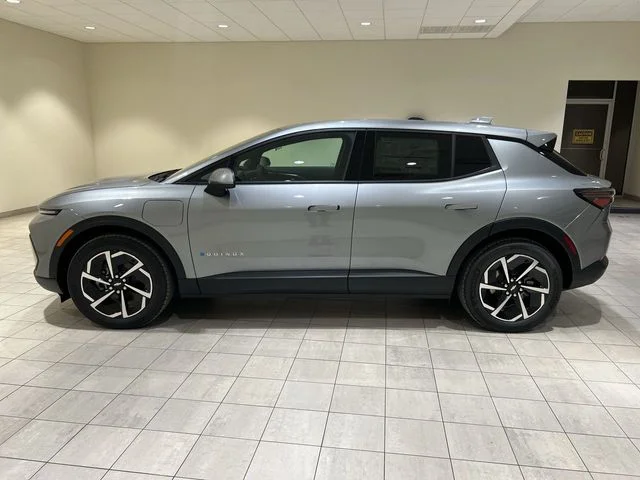 2026 Chevrolet Equinox EV 1LT - Photo 2