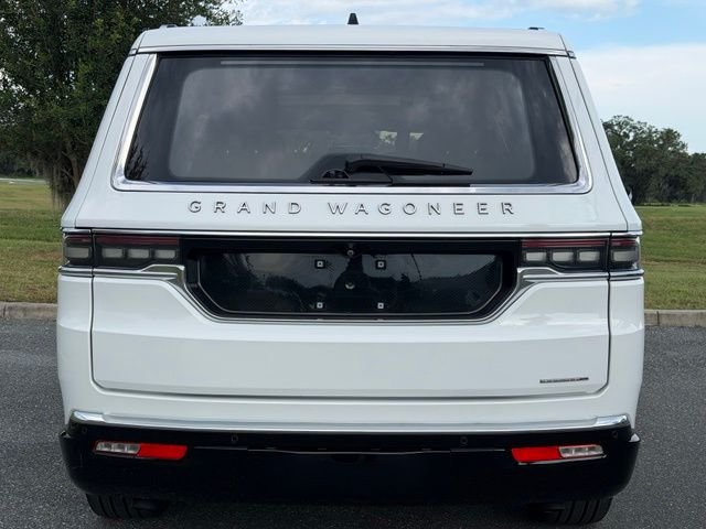 Used 2024 White Jeep Series III image 7