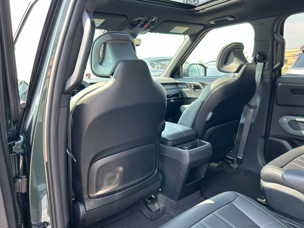 New 2027 Black Jade Green Kia X-Line SX image 13