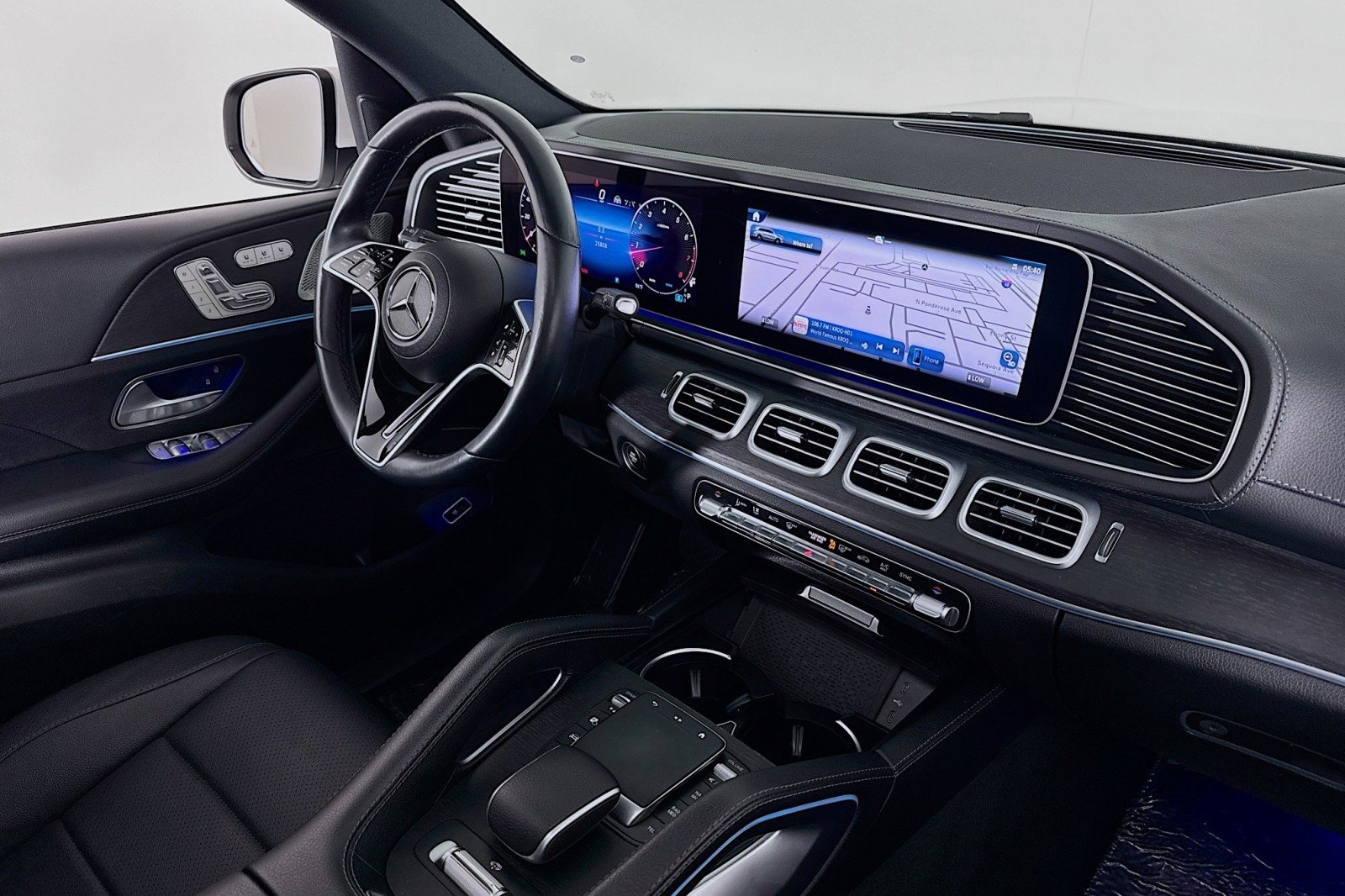 2024 Mercedes-Benz GLS Base - Photo 17