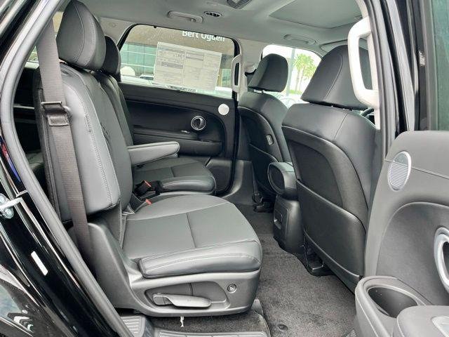 New 2026 Black Hyundai Blue SEL Premium 7P image 20