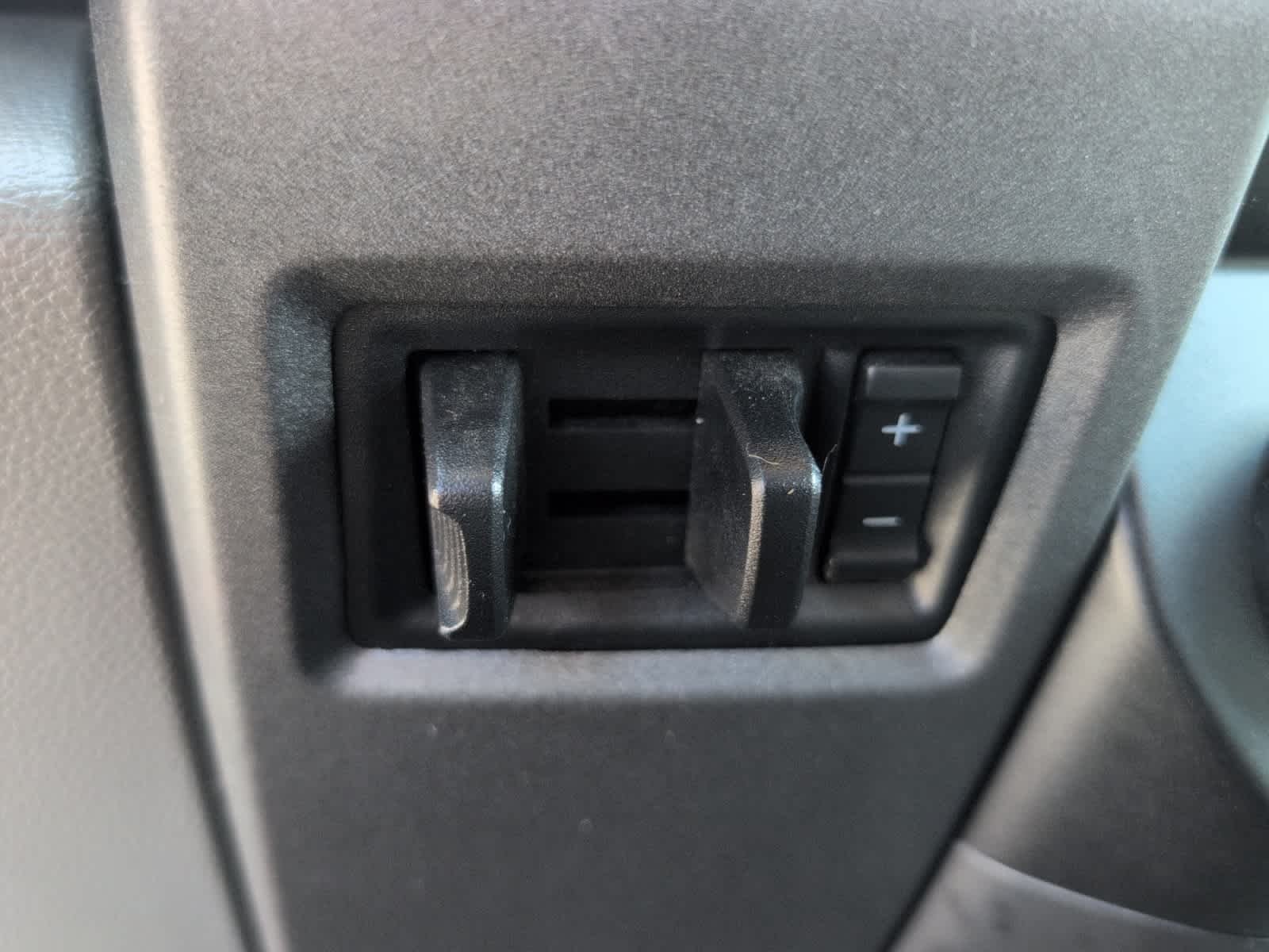 Used 2020 Oxford White Ford XL image 20
